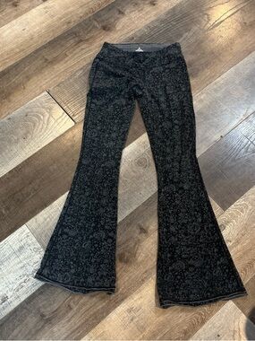 Prana size s Black Printed Flare Leggings
